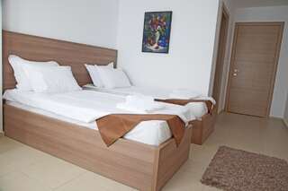 Отель Hotel Nova Residence Бухарест Двухместный номер с 2 отдельными кроватями-1