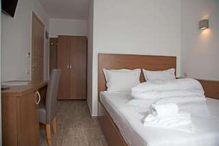 Отель Hotel Nova Residence Бухарест Двухместный номер с 1 кроватью-10