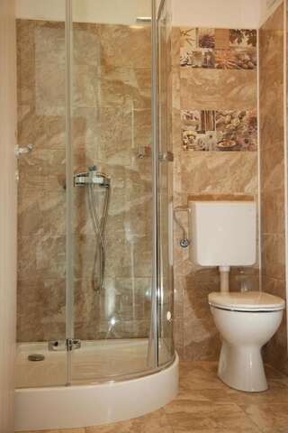 Отель Hotel Nova Residence Бухарест Двухместный номер с 2 отдельными кроватями-15