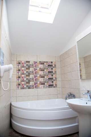 Отель Hotel Nova Residence Бухарест Улучшенный люкс-2