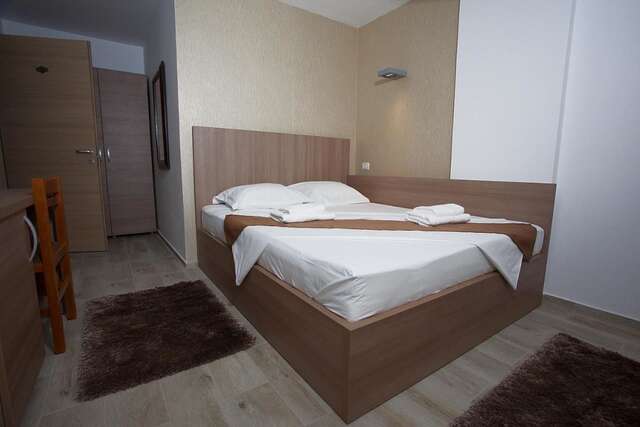 Отель Hotel Nova Residence Бухарест-15