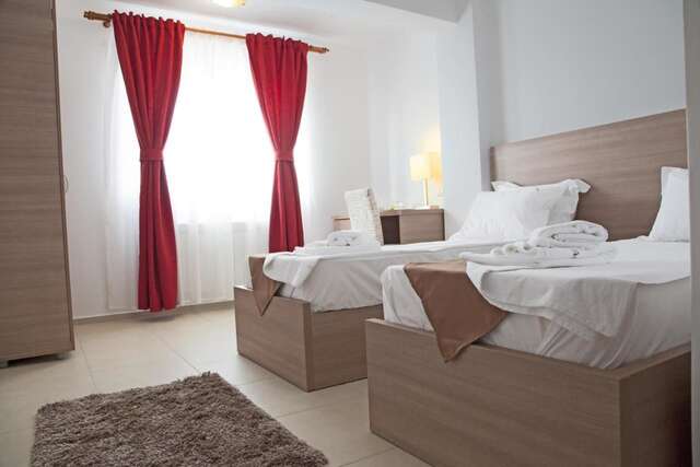 Отель Hotel Nova Residence Бухарест-27