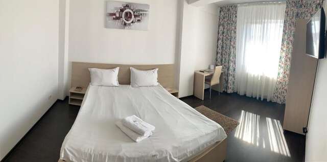 Отель Hotel Nova Residence Бухарест-89